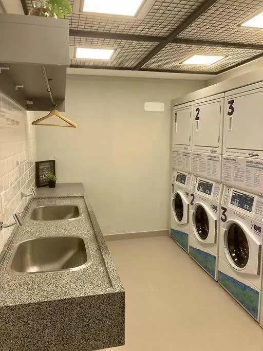 1 Dorm Suite -Itaim Bibi A 5 Min Av Faria Lima Und1903 Sao Paulo Apartment