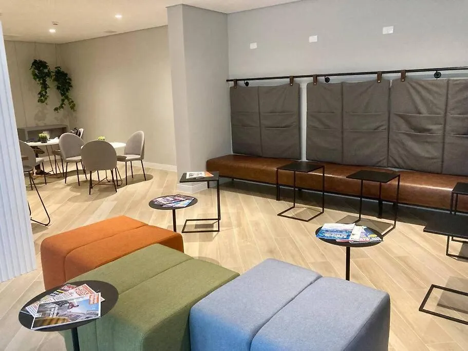 Apartment 1 Dorm Suite -Itaim Bibi A 5 Min Av Faria Lima Und1903 Sao Paulo