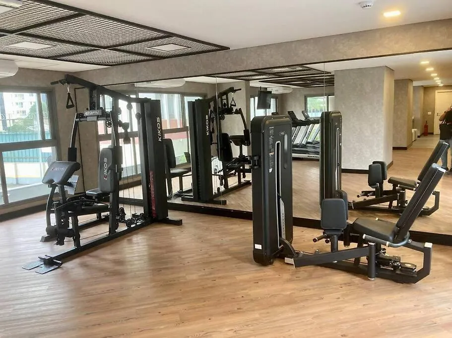 1 Dorm Suite -Itaim Bibi A 5 Min Av Faria Lima Und1903 Sao Paulo Brazil